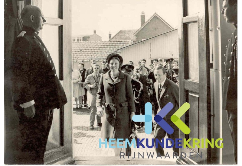 bezoek Beatrix en Claus Coll. HKR geschonken door C (1)